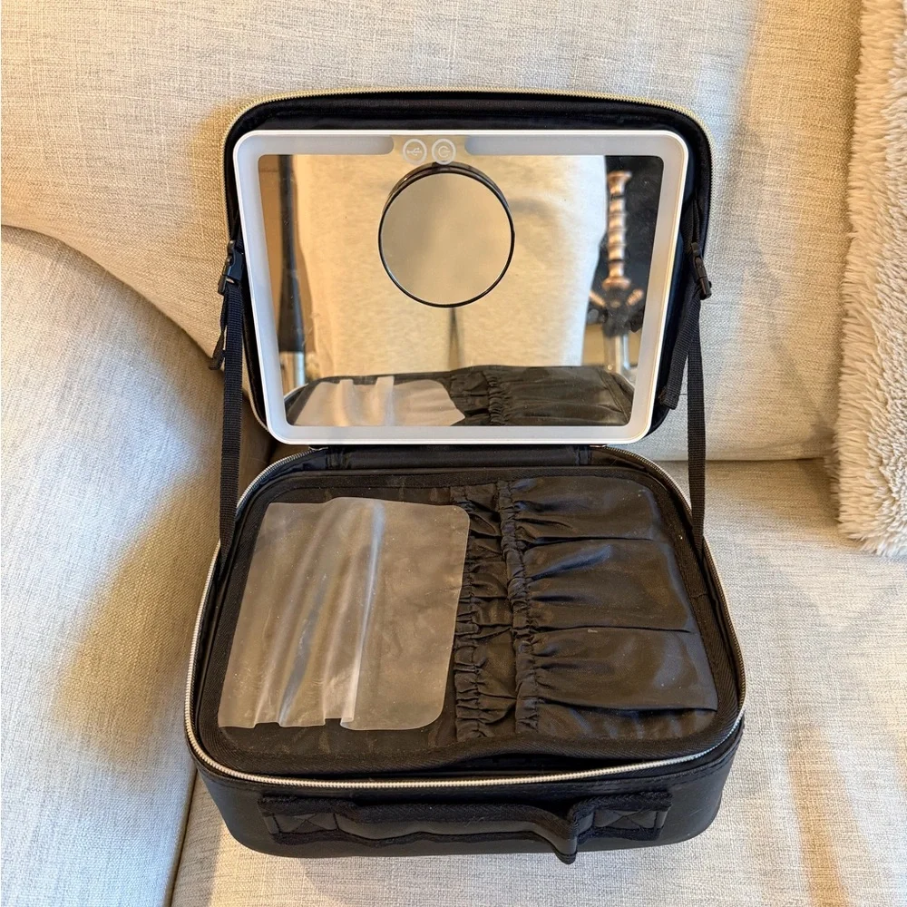 Black Makeup Case with LED Mirror